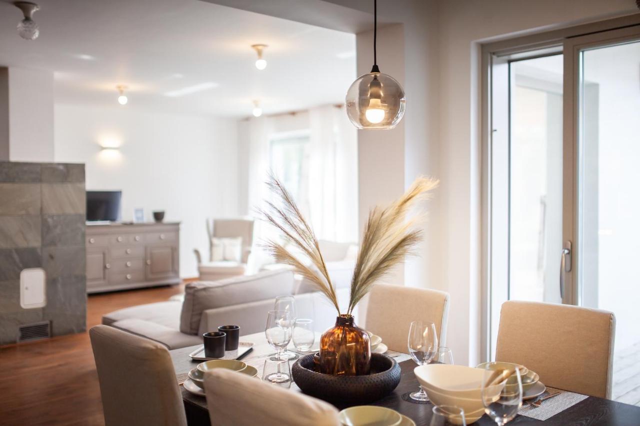 Silver Willow Luxury Apartment Sopron Bagian luar foto
