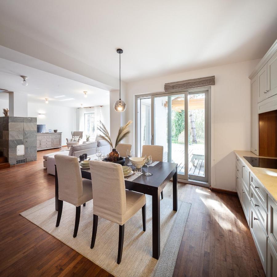 Silver Willow Luxury Apartment Sopron Bagian luar foto