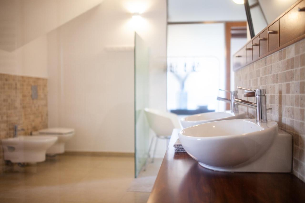Silver Willow Luxury Apartment Sopron Bagian luar foto