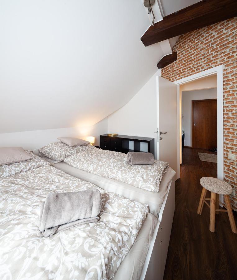 Silver Willow Luxury Apartment Sopron Bagian luar foto
